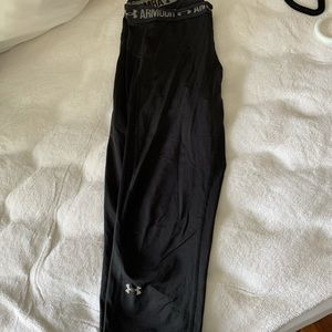 Under armor 3/4 length leggings